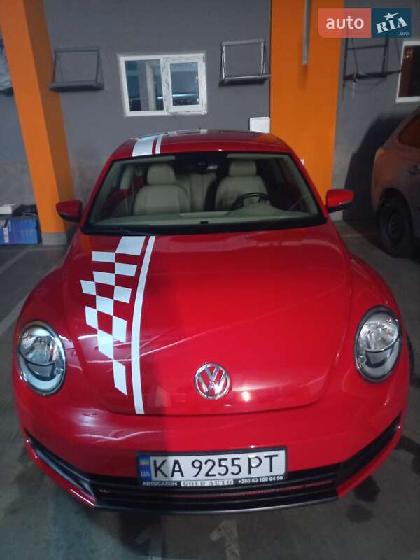 Хетчбек Volkswagen Beetle 2016 в Києві