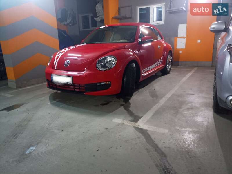 Хетчбек Volkswagen Beetle 2016 в Києві