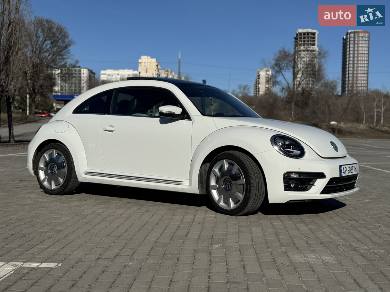 2017 Volkswagen Beetle - мініатюра 45