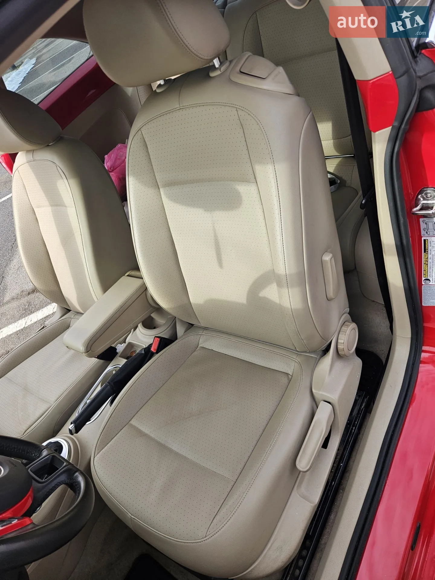 2015 Volkswagen Beetle - мініатюра 15