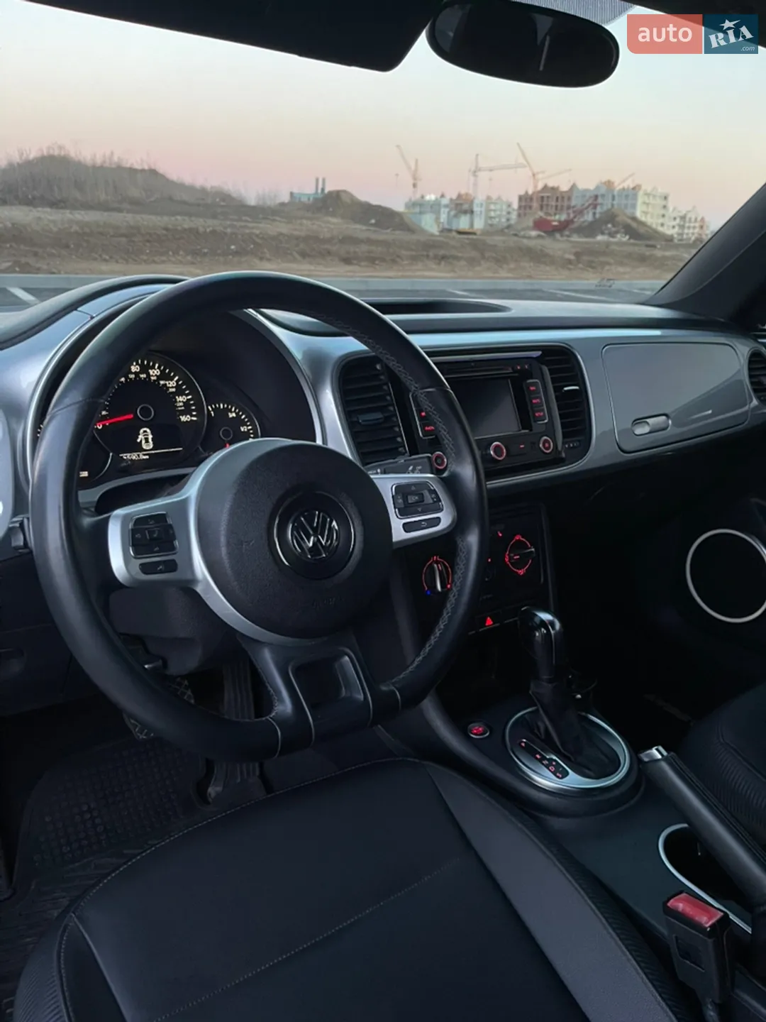 2012 Volkswagen Beetle - мініатюра 15