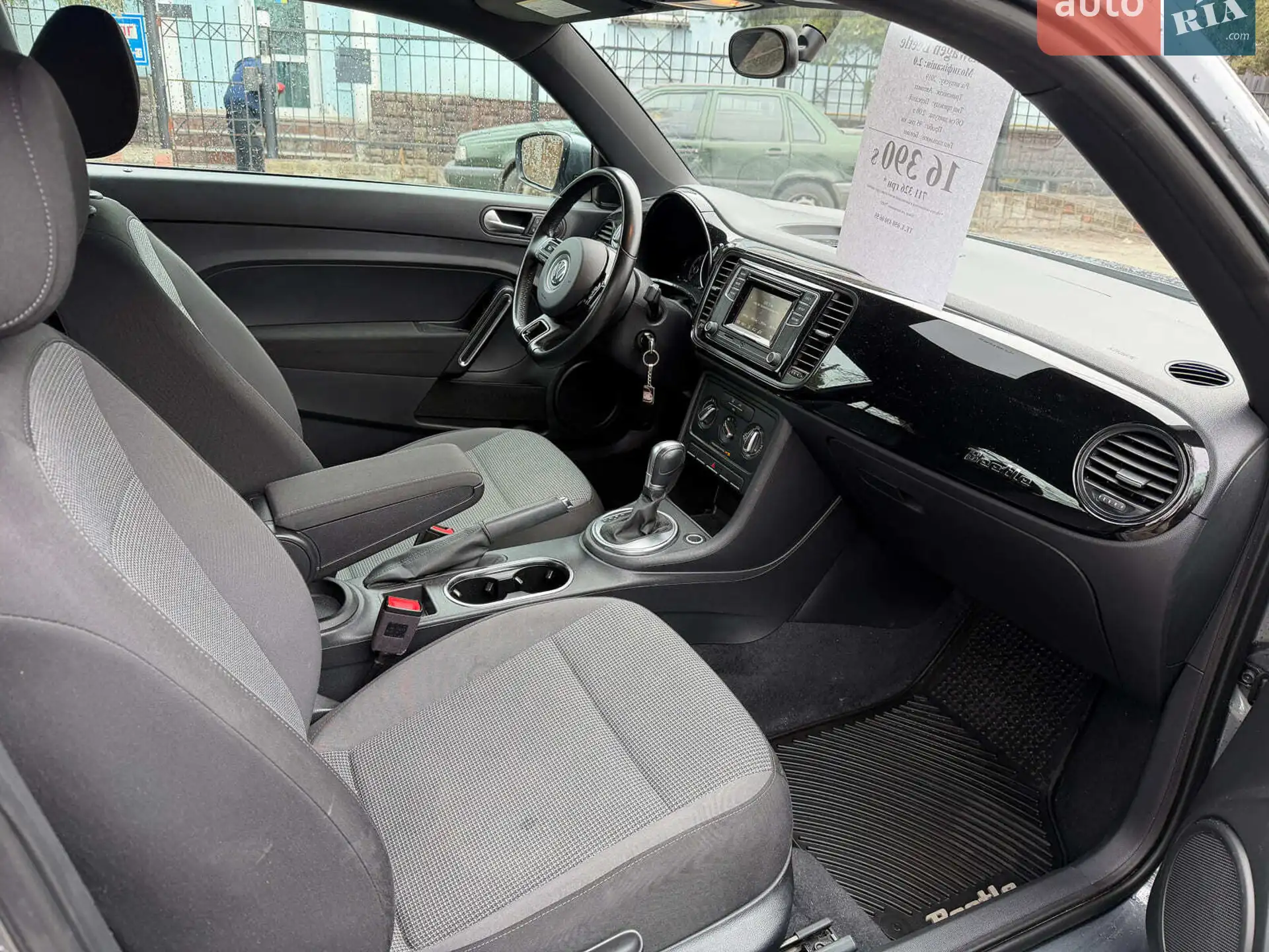 2019 Volkswagen Beetle - мініатюра 18