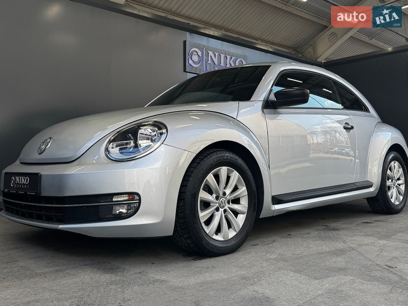 Хэтчбек Volkswagen Beetle 2015 в Киеве