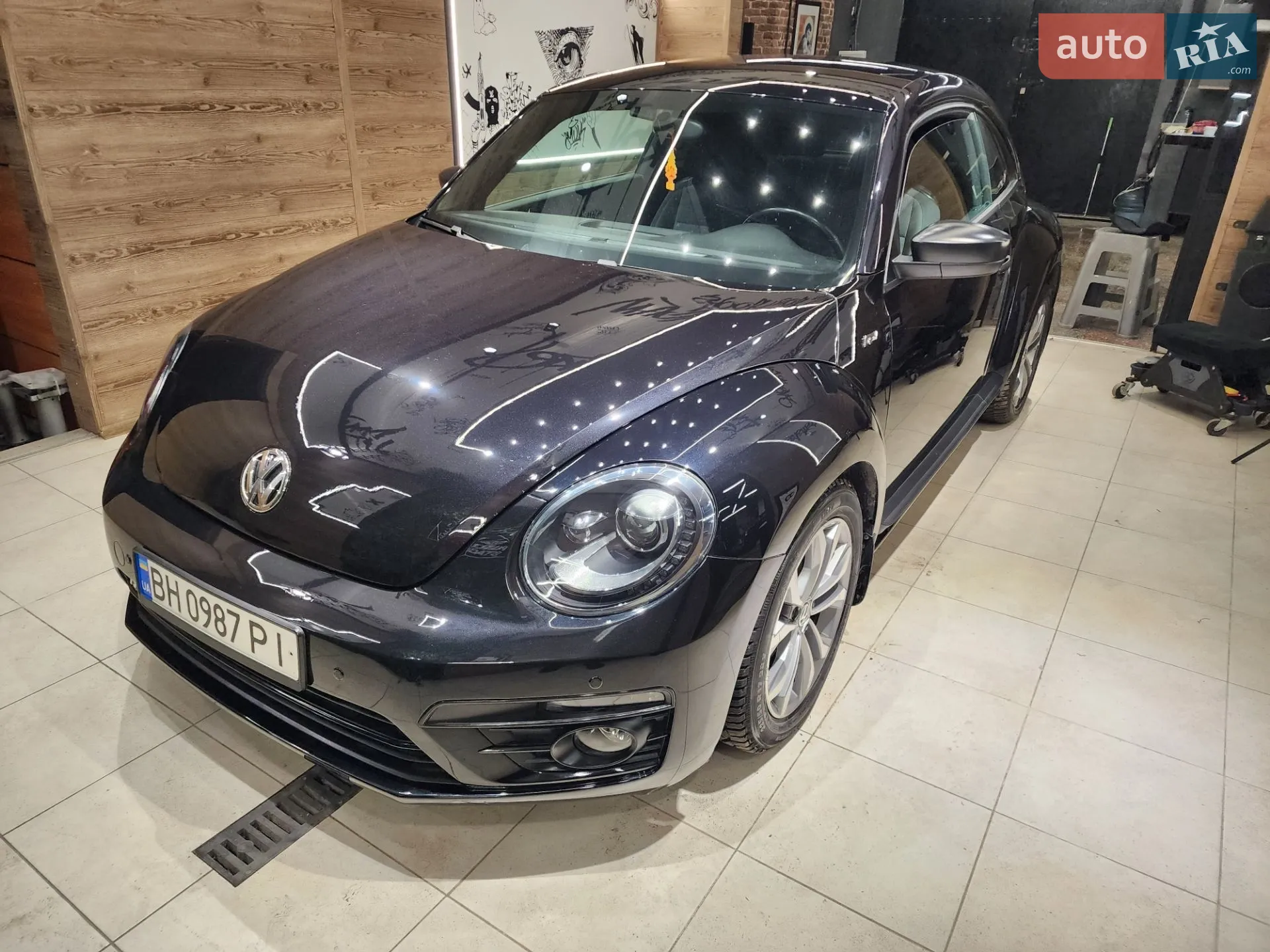 2017 Volkswagen Beetle - мініатюра 15