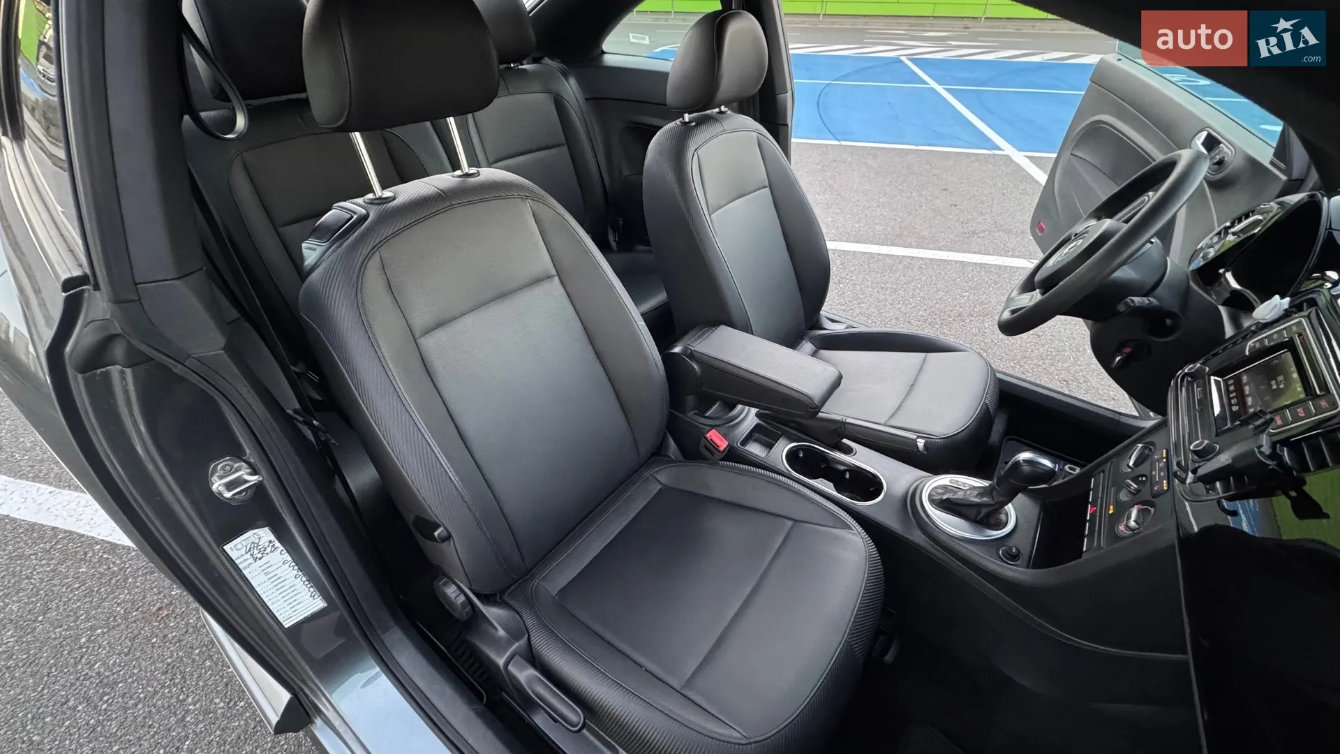 2016 Volkswagen Beetle - мініатюра 23