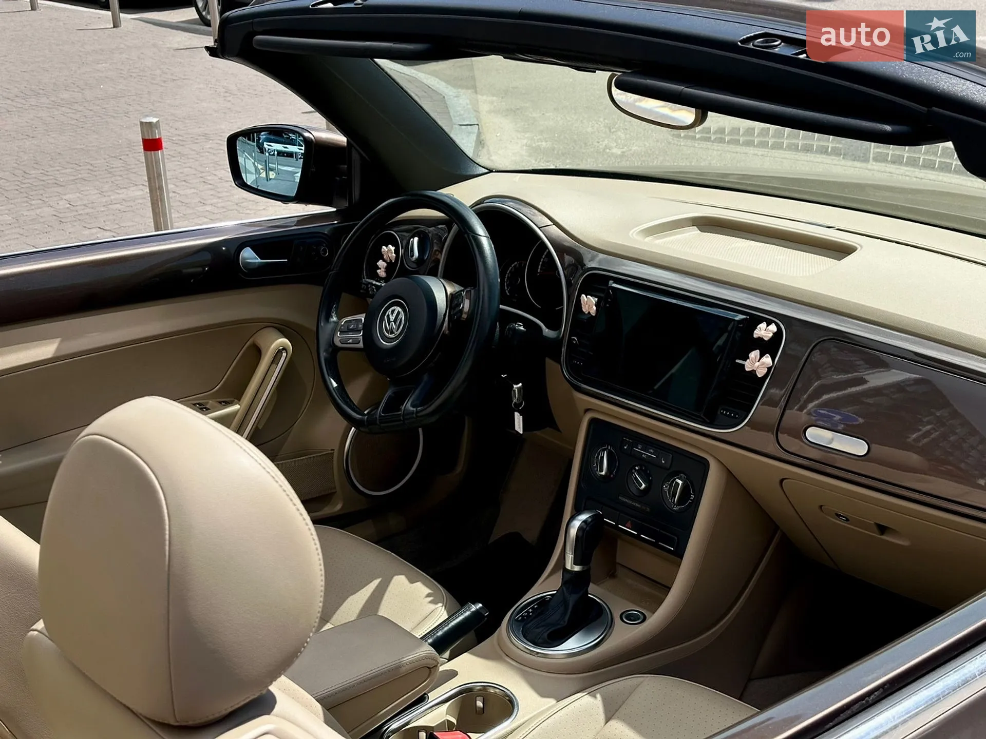 2015 Volkswagen Beetle - мініатюра 31