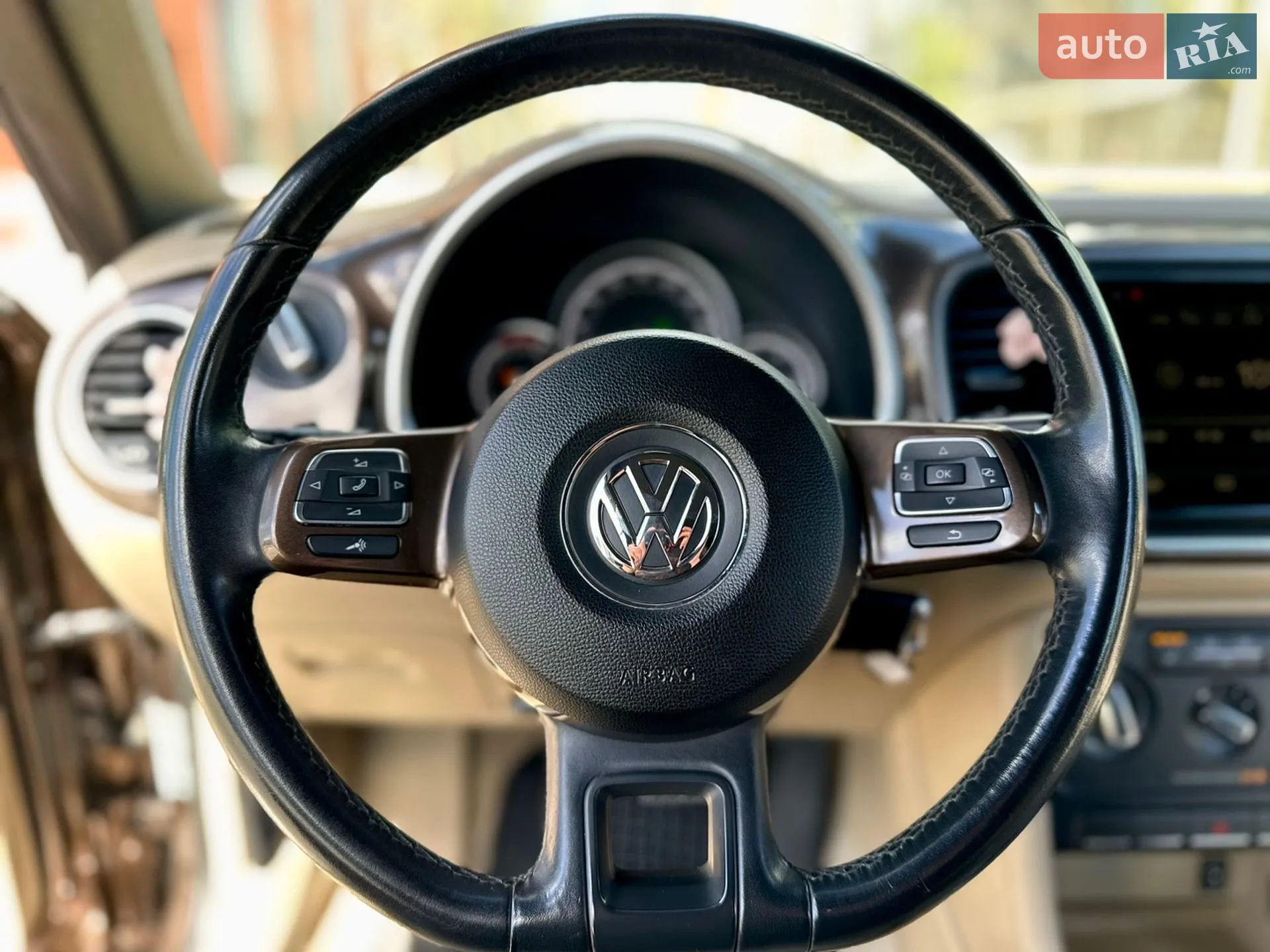 2015 Volkswagen Beetle - мініатюра 22