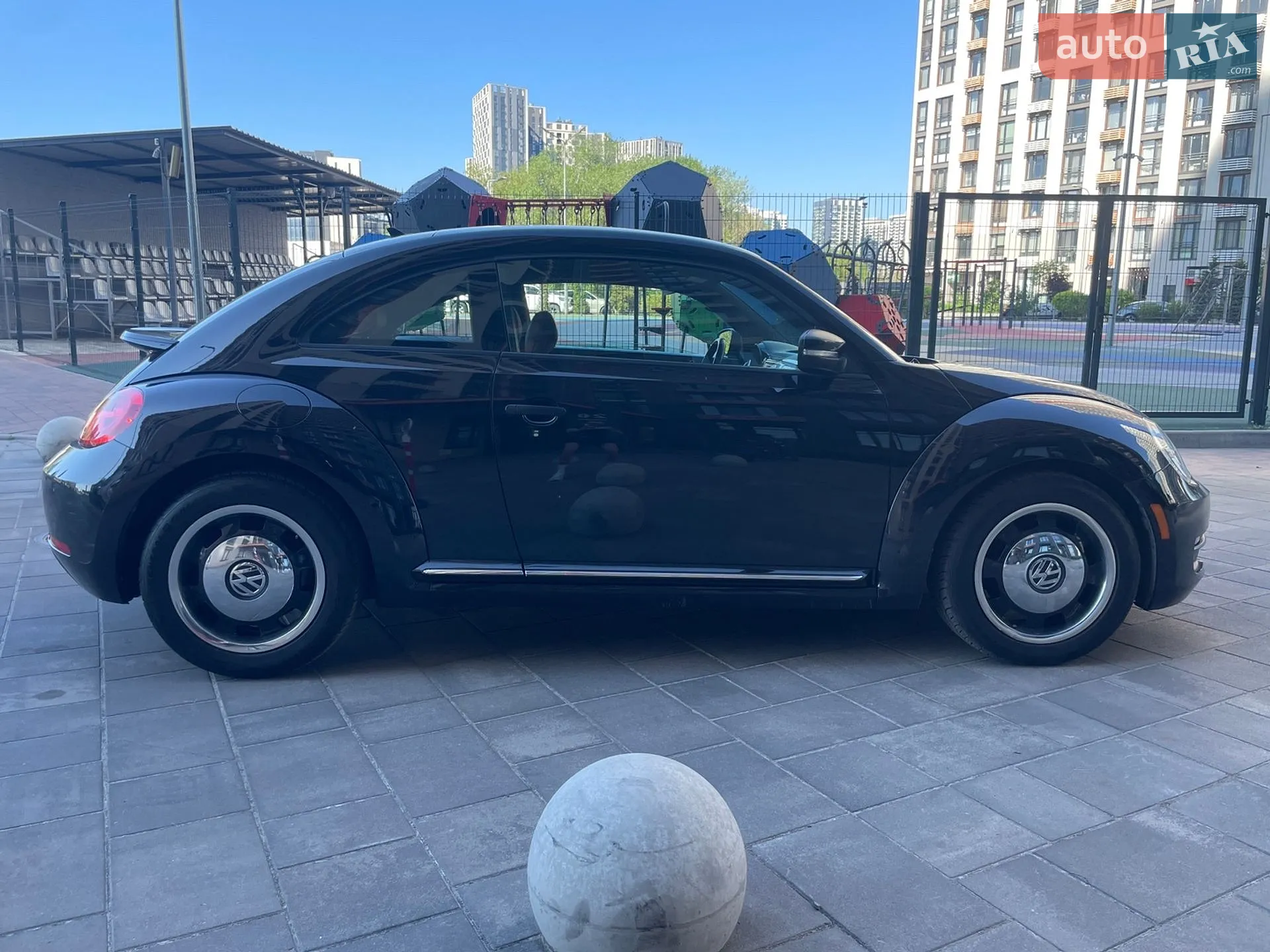 2016 Volkswagen Beetle - мініатюра 4