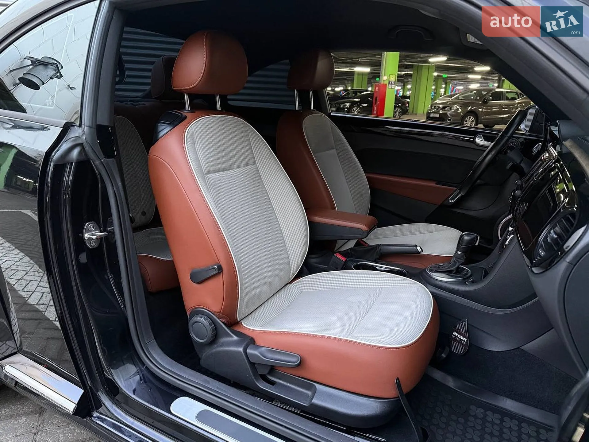 2016 Volkswagen Beetle - мініатюра 13