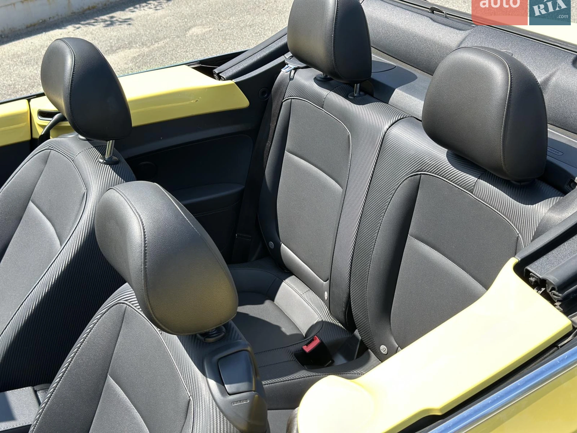 2015 Volkswagen Beetle - мініатюра 20