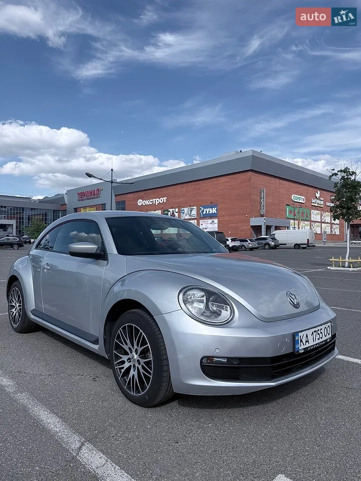 2013 Volkswagen Beetle - мініатюра 21