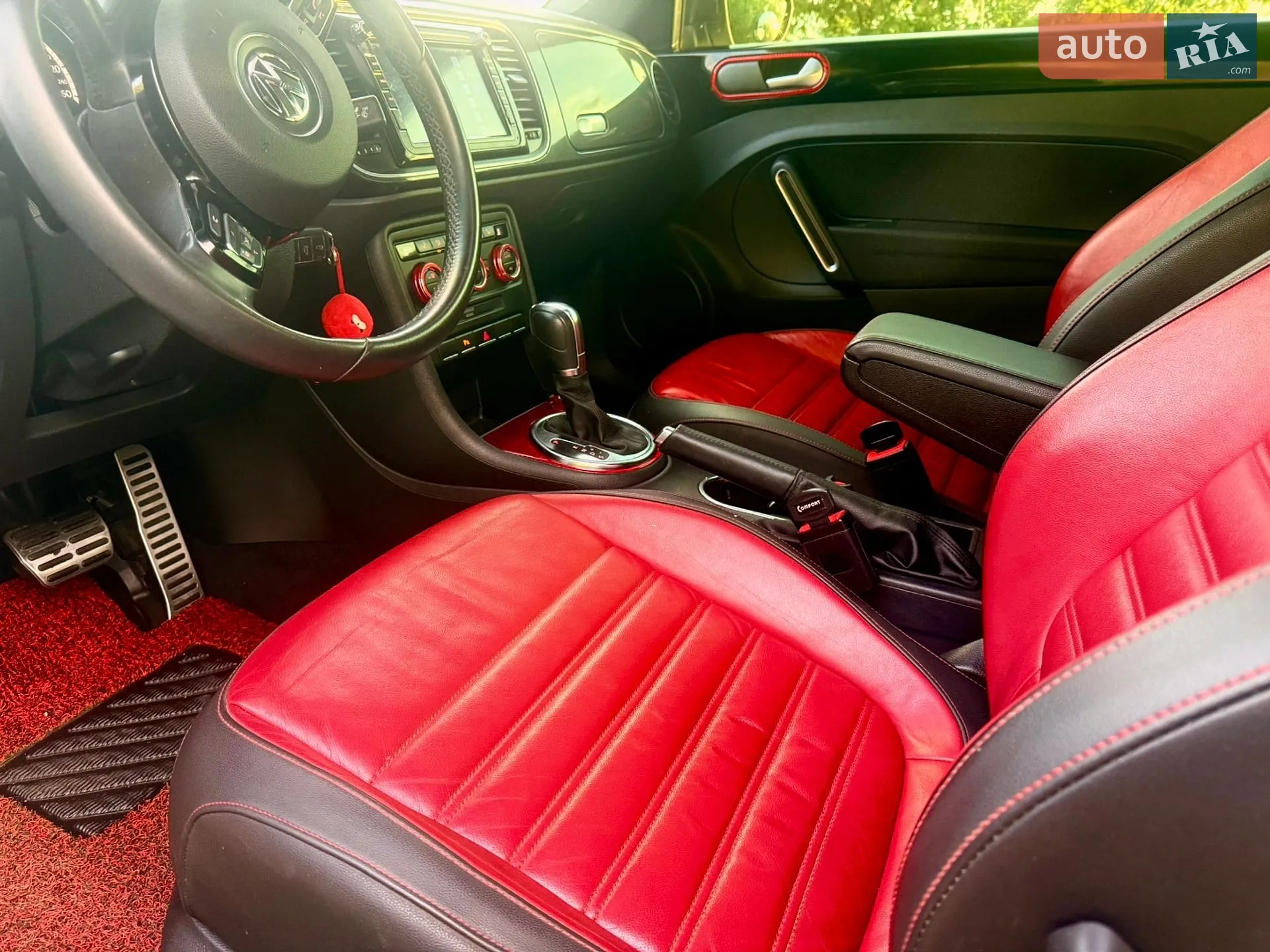 2013 Volkswagen Beetle - мініатюра 11