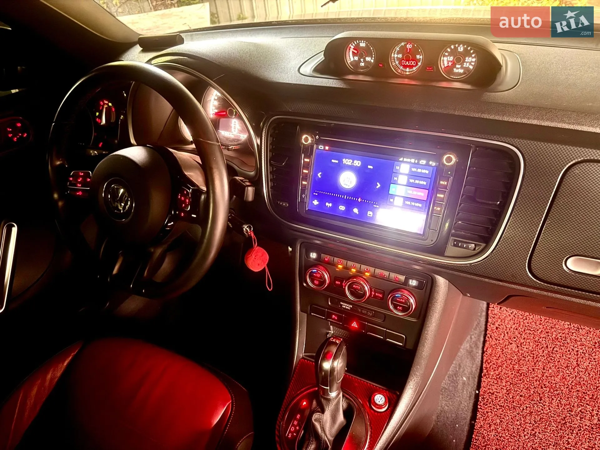 2013 Volkswagen Beetle - мініатюра 29