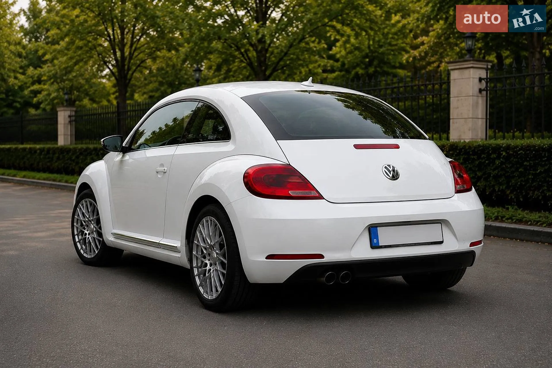 2014 Volkswagen Beetle - мініатюра 3