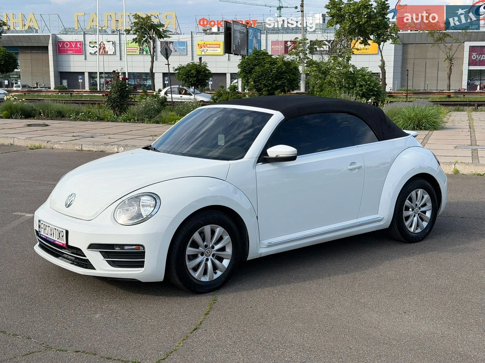 2017 Volkswagen Beetle - мініатюра 8