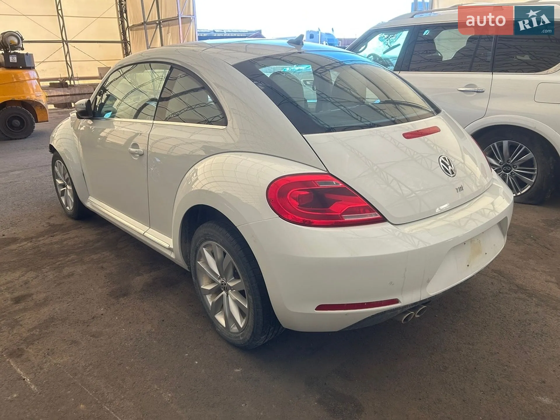 2015 Volkswagen Beetle - мініатюра 4