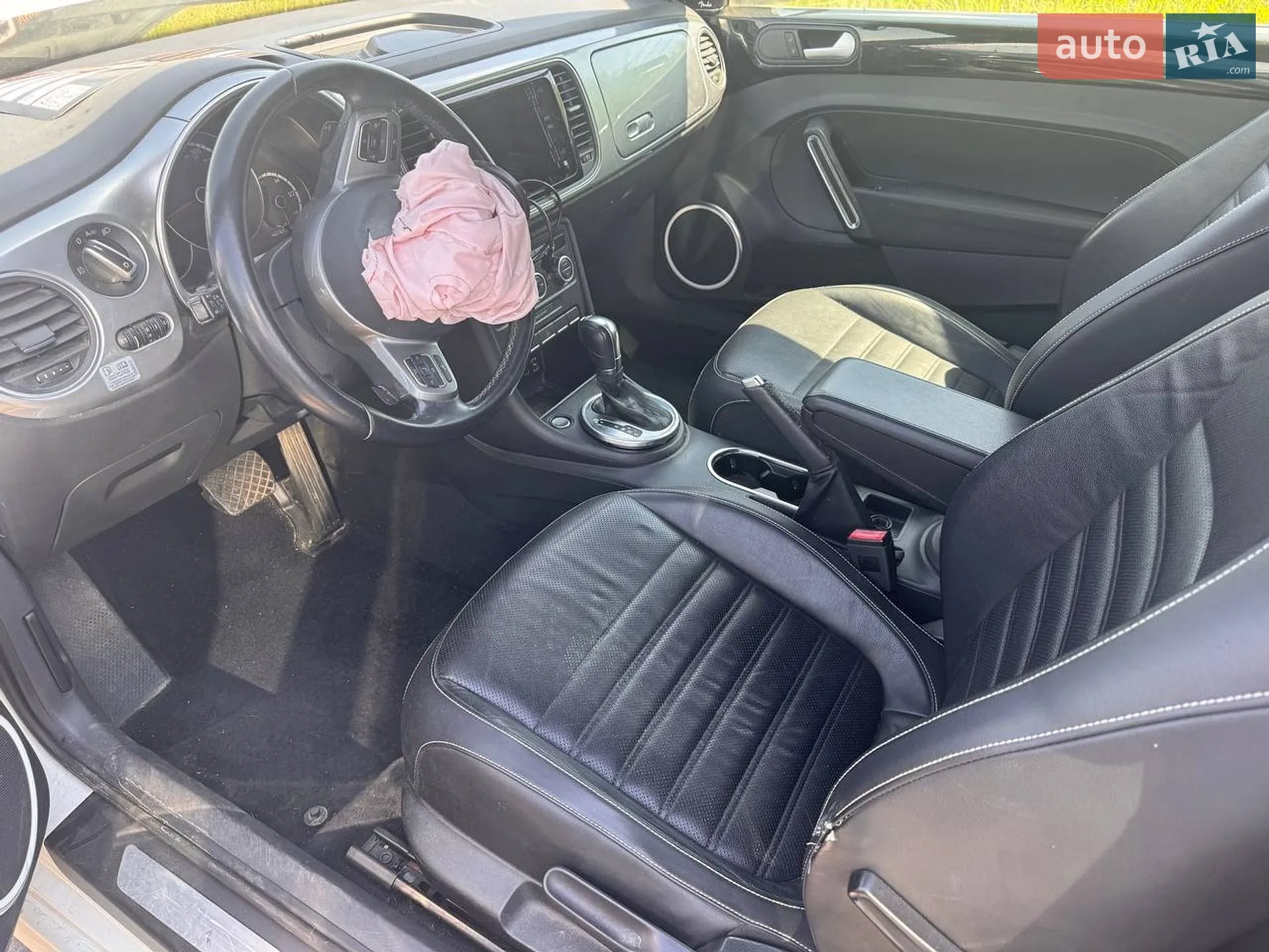 2014 Volkswagen Beetle - мініатюра 10