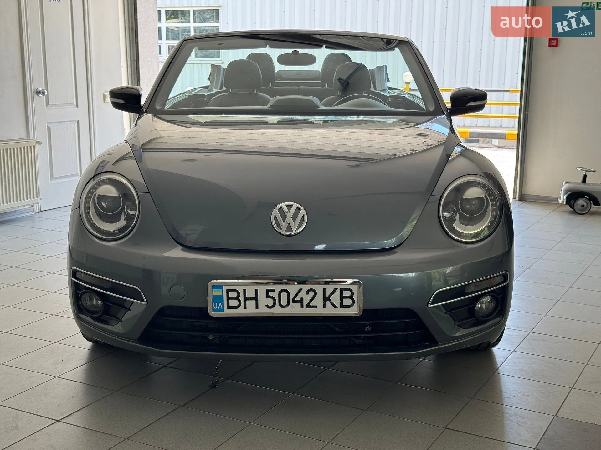 2013 Volkswagen Beetle - мініатюра 3