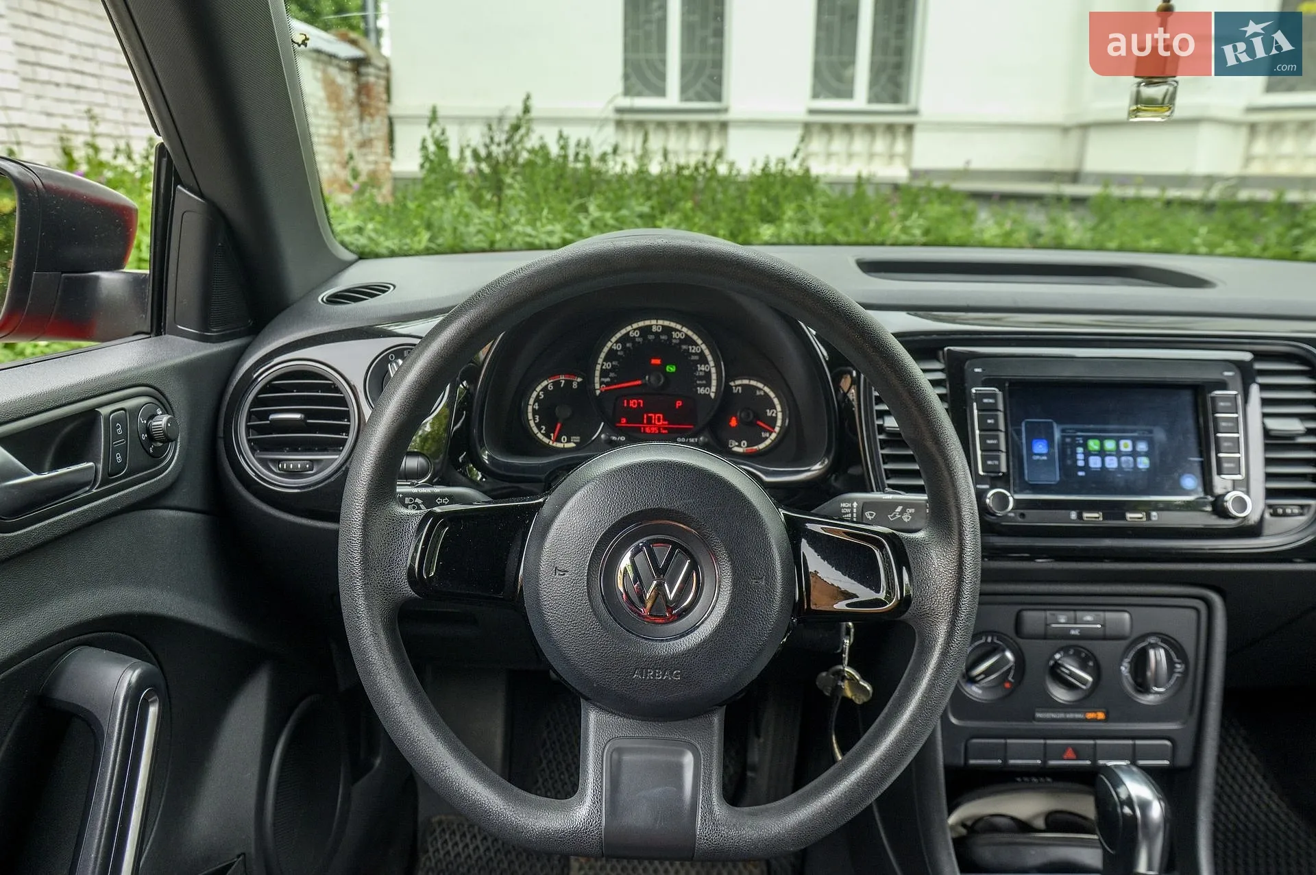 2013 Volkswagen Beetle - мініатюра 10