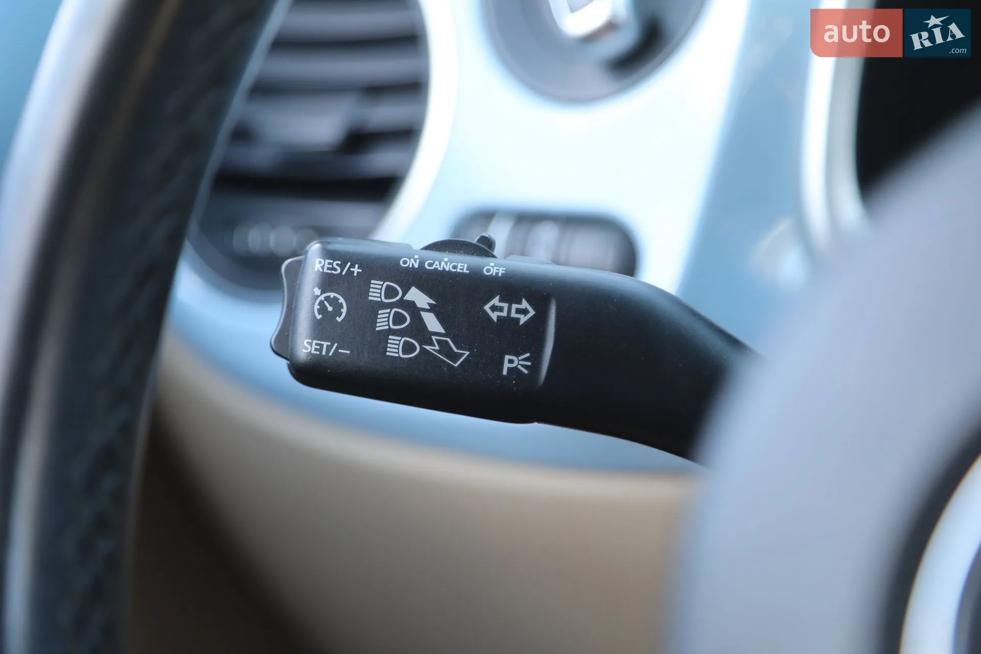 2015 Volkswagen Beetle - мініатюра 21