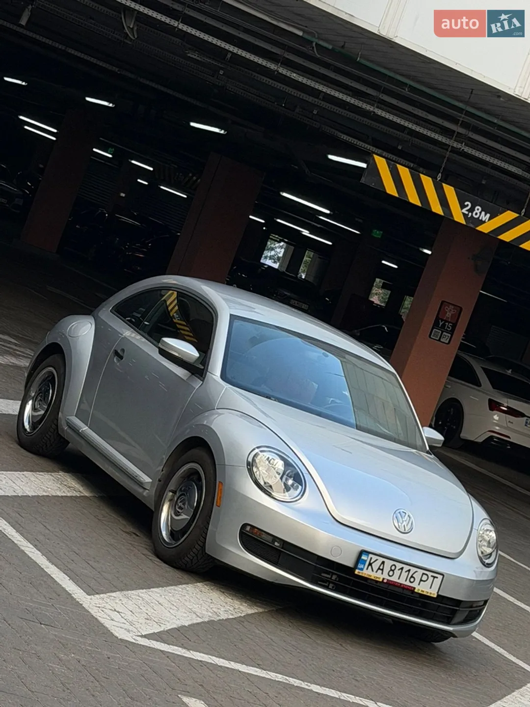 2014 Volkswagen Beetle - мініатюра 2