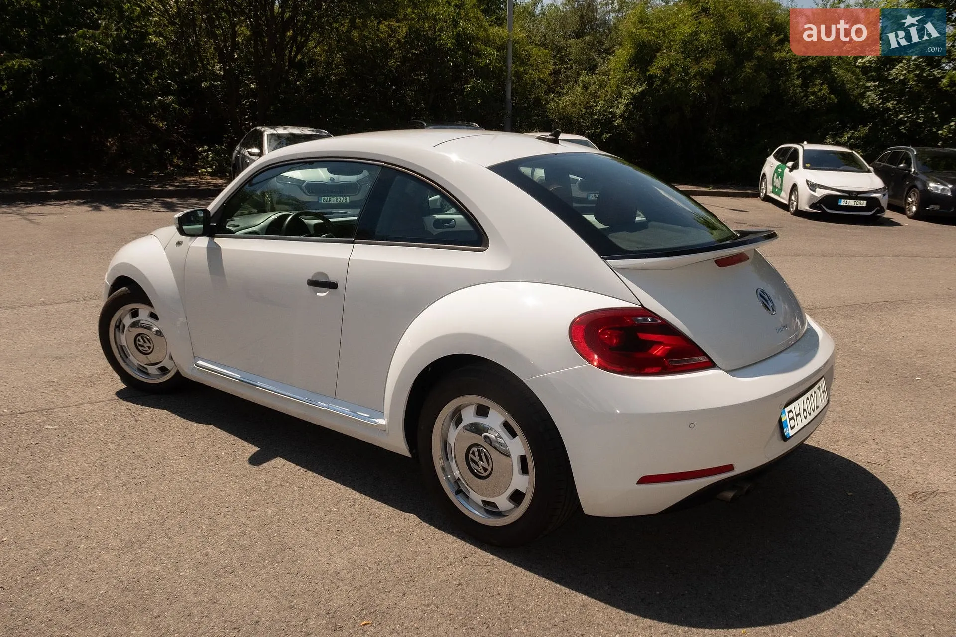 2016 Volkswagen Beetle - мініатюра 2