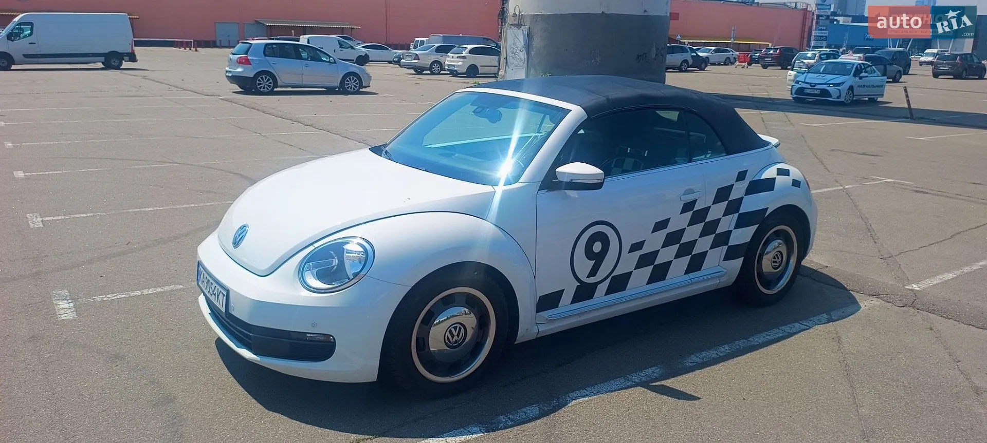 2016 Volkswagen Beetle - мініатюра 10