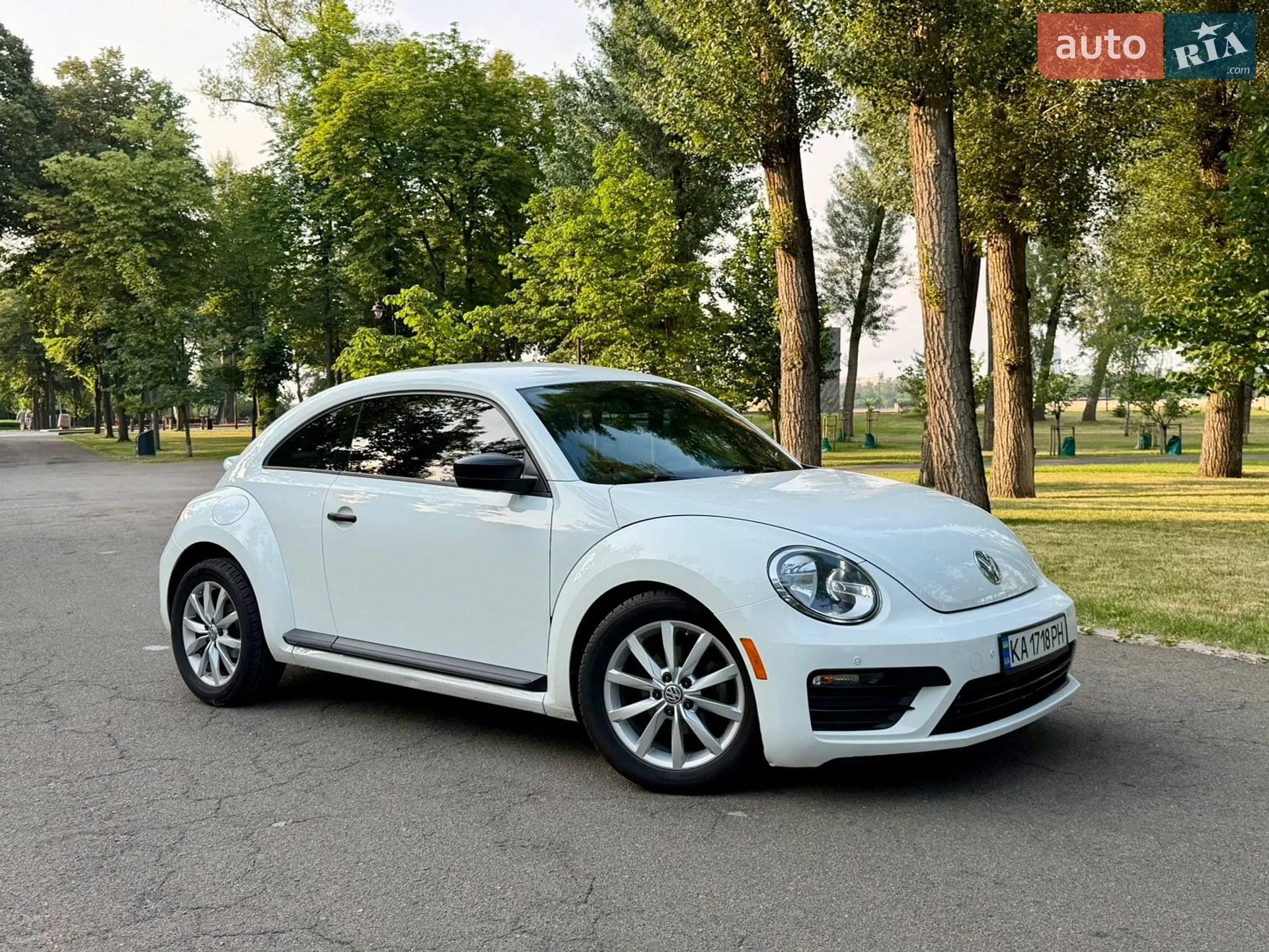 2017 Volkswagen Beetle - фото 1