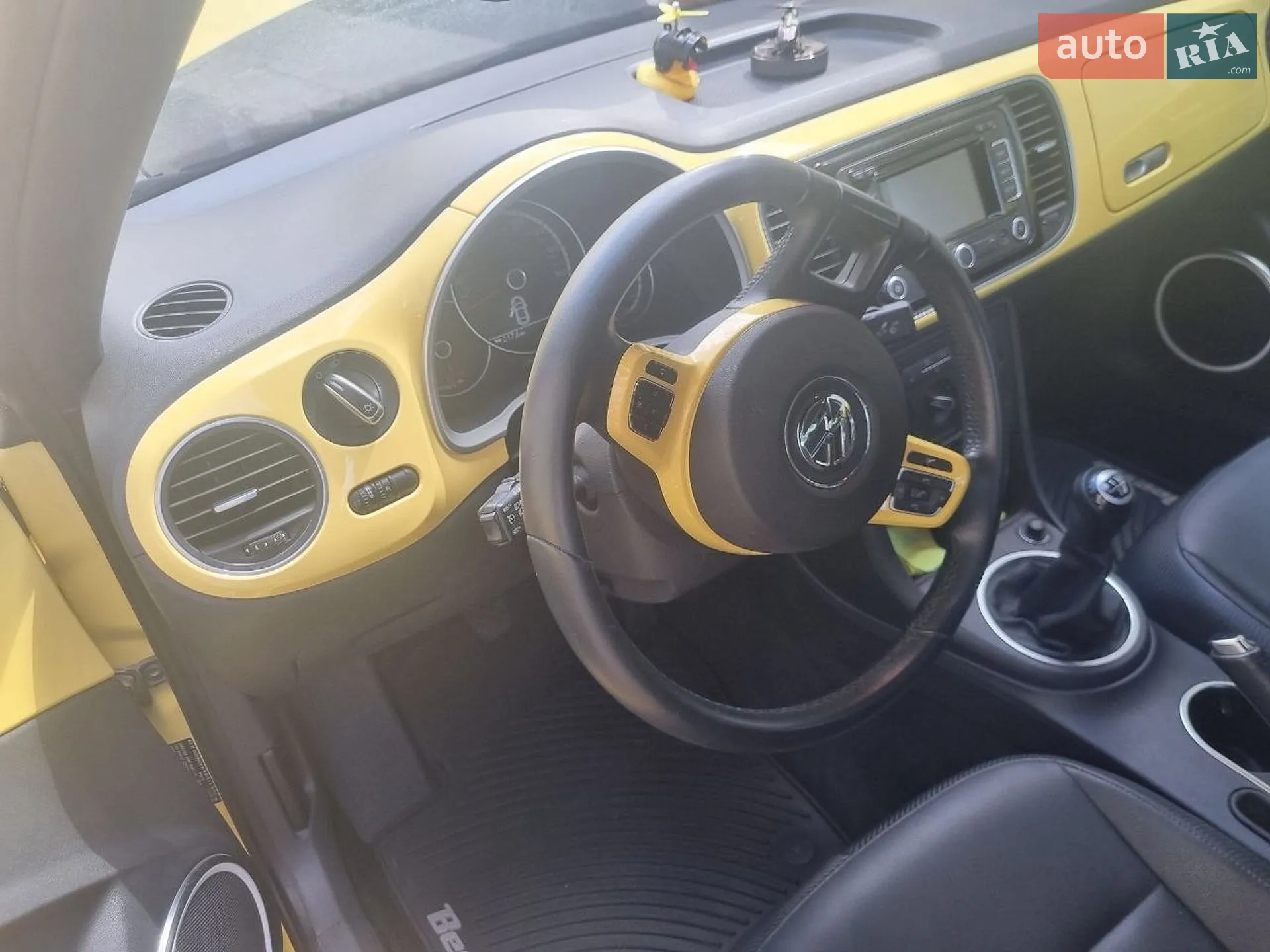 2013 Volkswagen Beetle - мініатюра 9