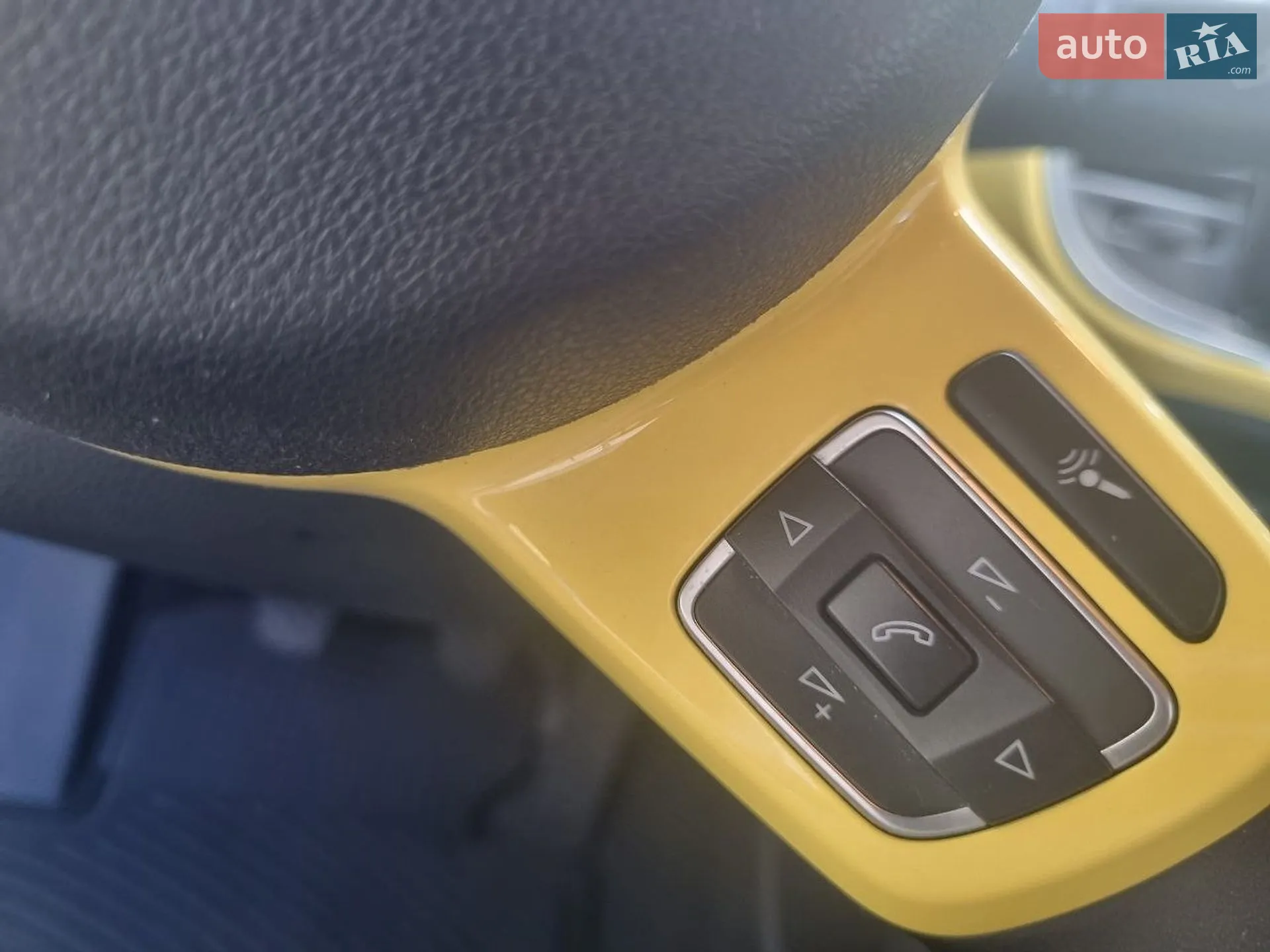 2013 Volkswagen Beetle - мініатюра 12