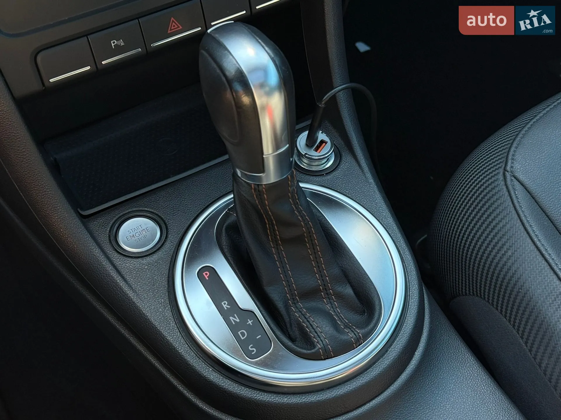 2013 Volkswagen Beetle - мініатюра 19