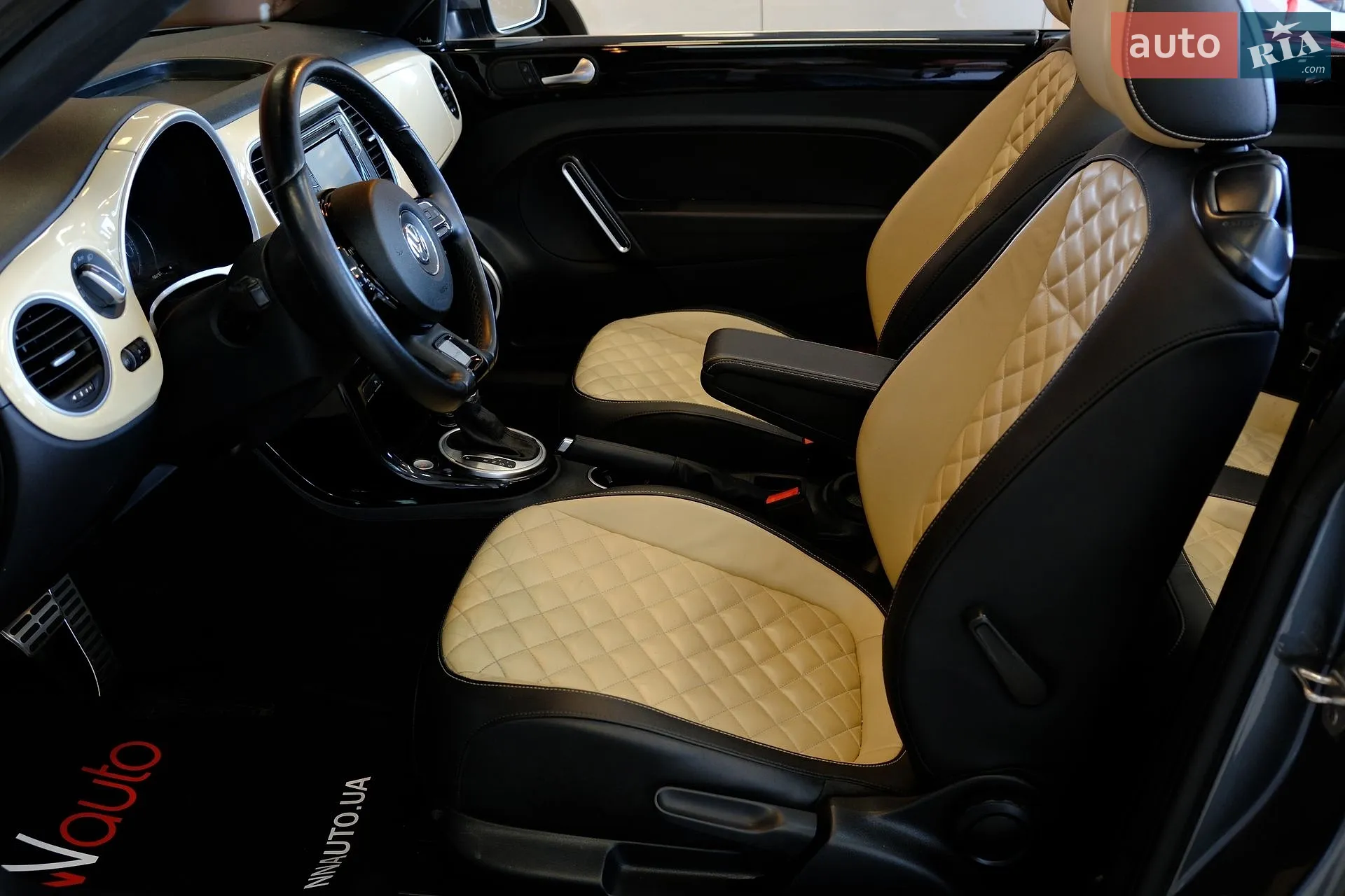 2019 Volkswagen Beetle - мініатюра 24