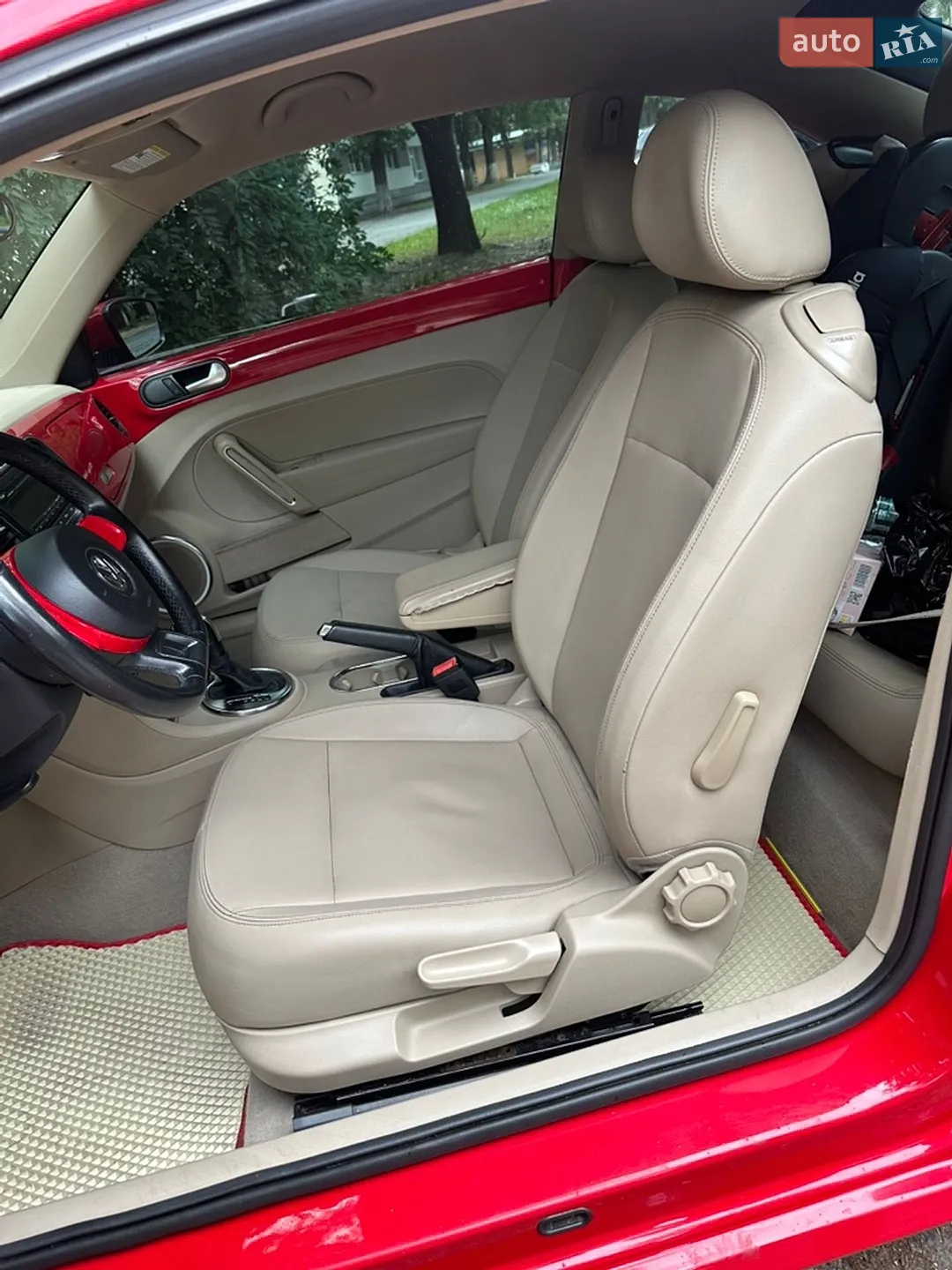 2013 Volkswagen Beetle - мініатюра 13