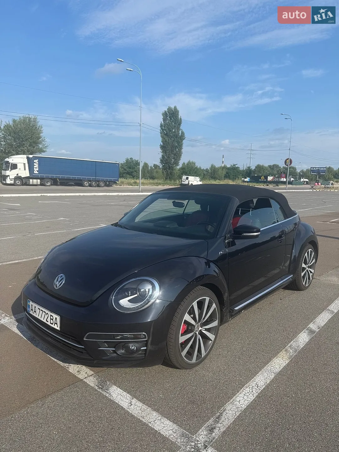 2014 Volkswagen Beetle - мініатюра 2