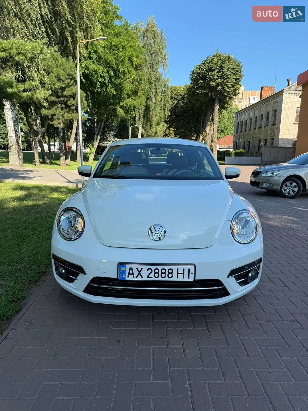 2016 Volkswagen Beetle - мініатюра 2