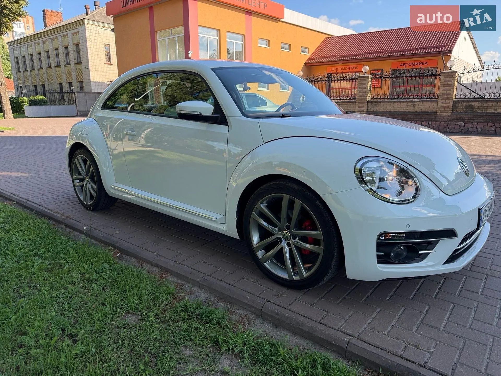 2016 Volkswagen Beetle - мініатюра 18