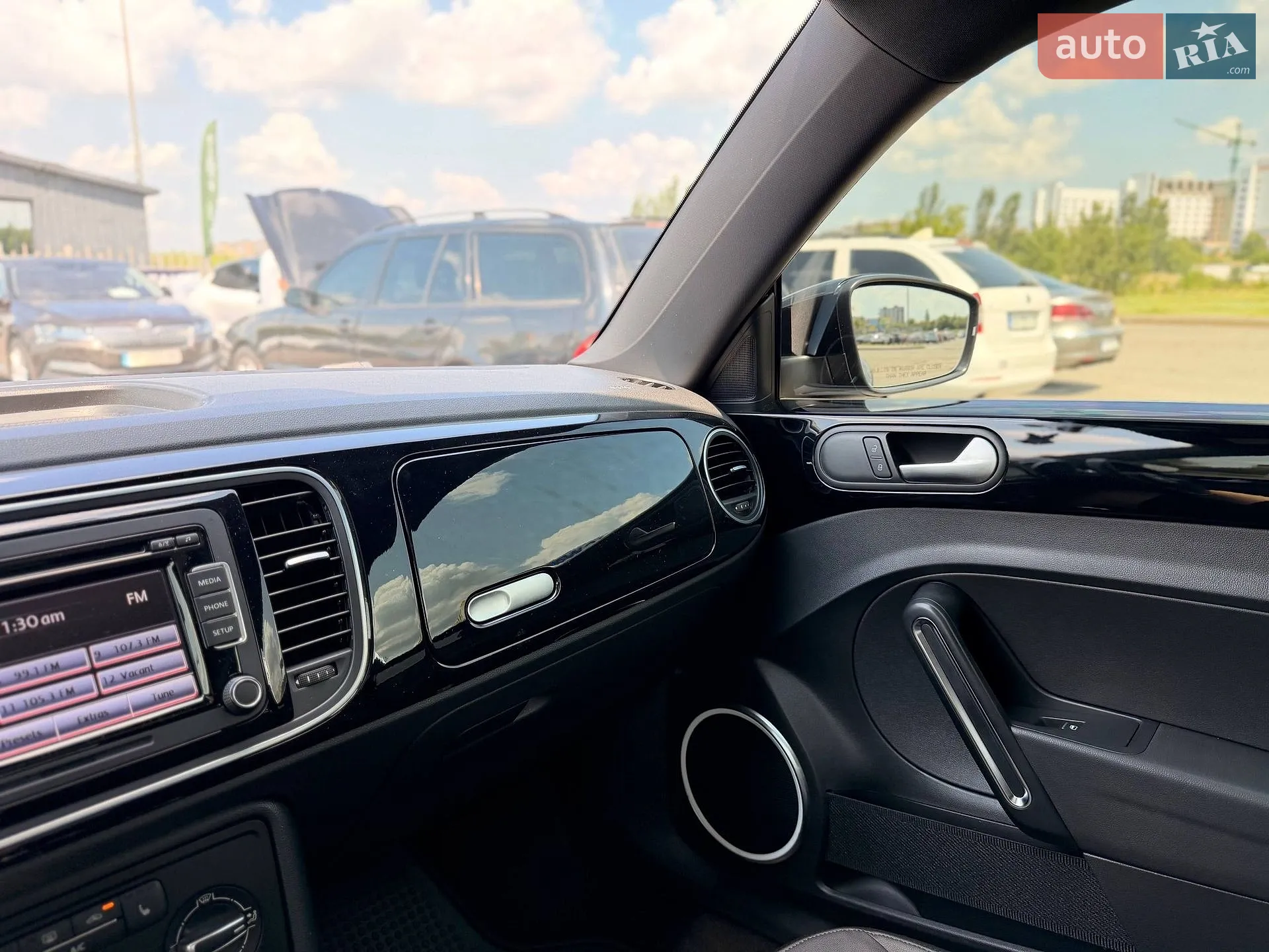 2014 Volkswagen Beetle - мініатюра 74