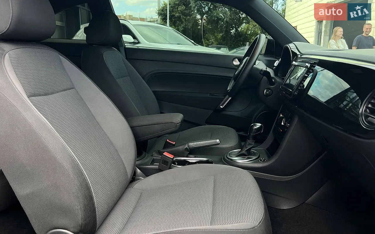 2014 Volkswagen Beetle - мініатюра 23