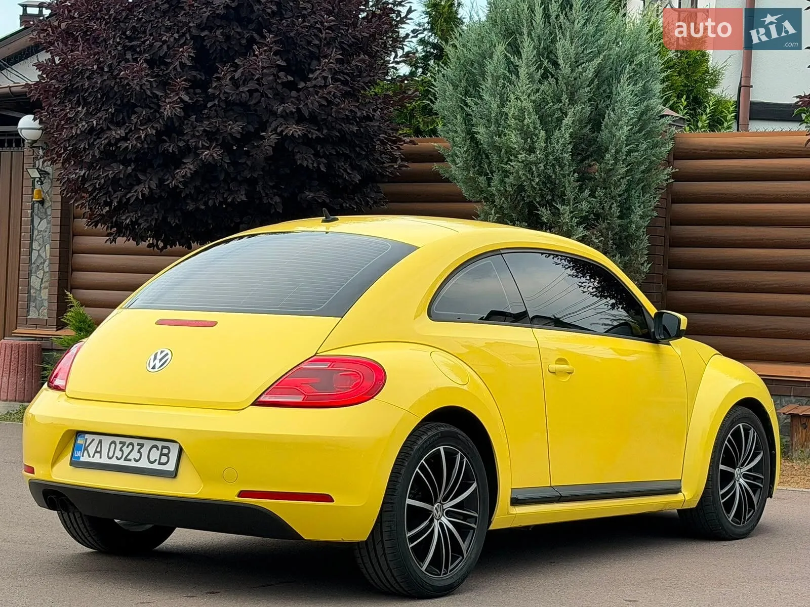 2015 Volkswagen Beetle - мініатюра 32