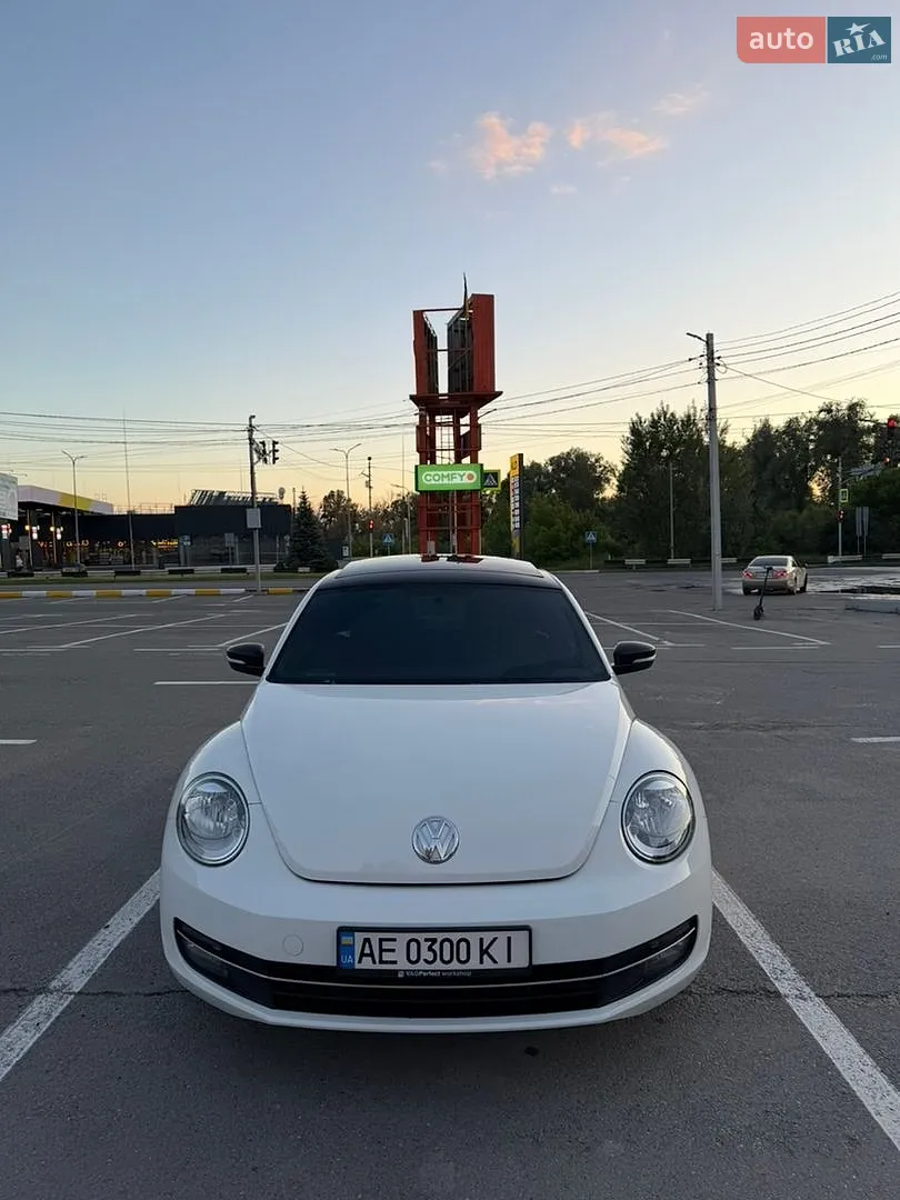 2012 Volkswagen Beetle - фото 1