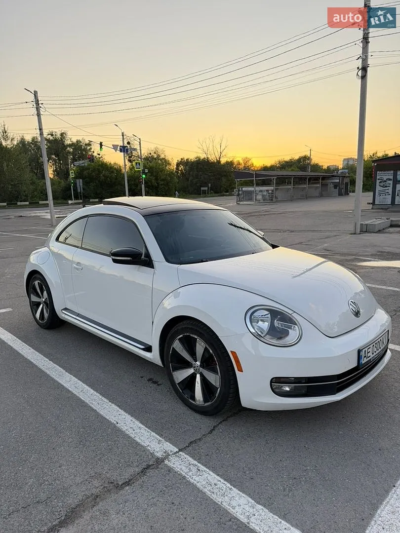 2012 Volkswagen Beetle - мініатюра 3