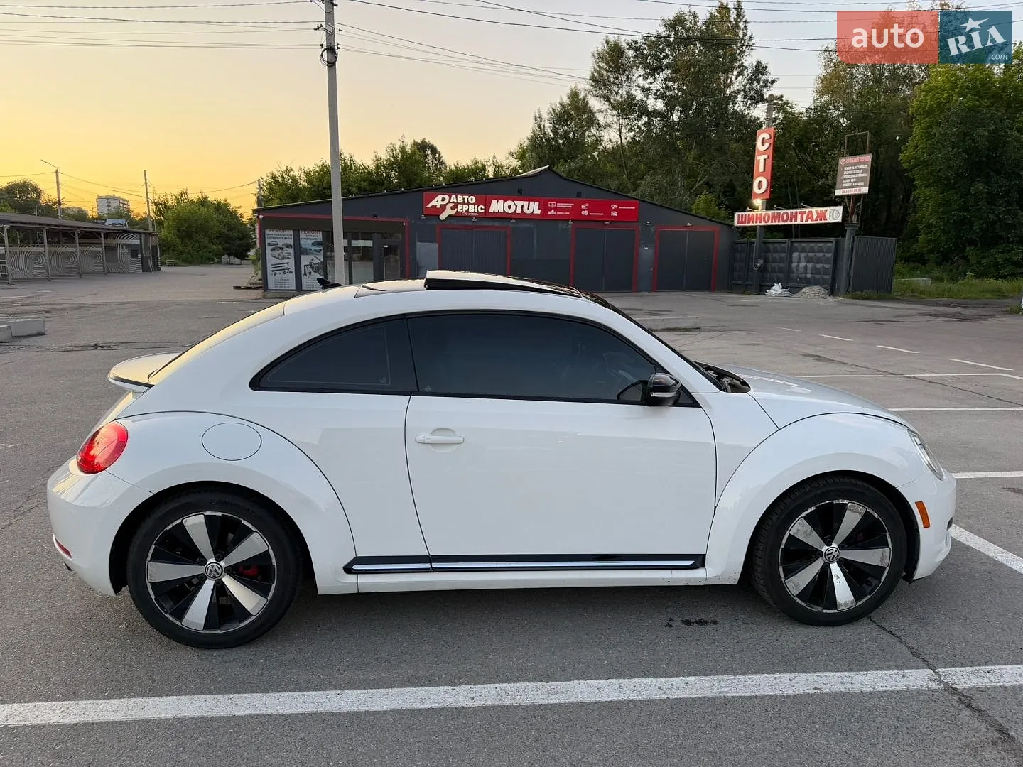 2012 Volkswagen Beetle - мініатюра 4