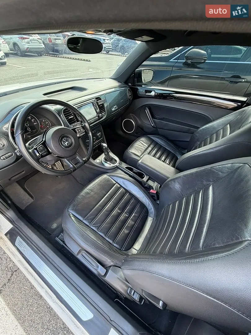 2012 Volkswagen Beetle - мініатюра 41