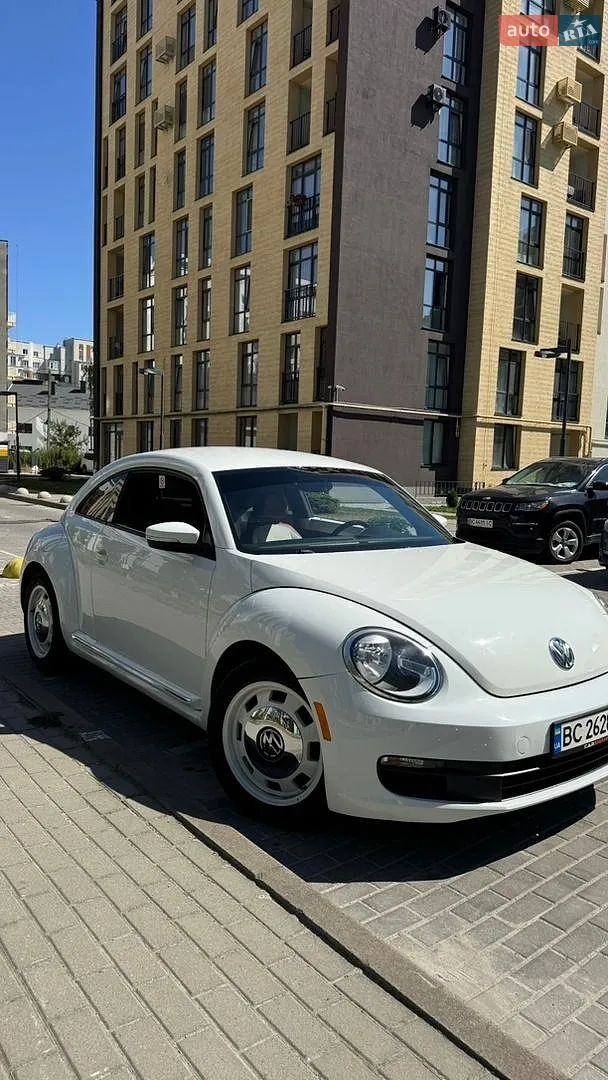2014 Volkswagen Beetle - мініатюра 11
