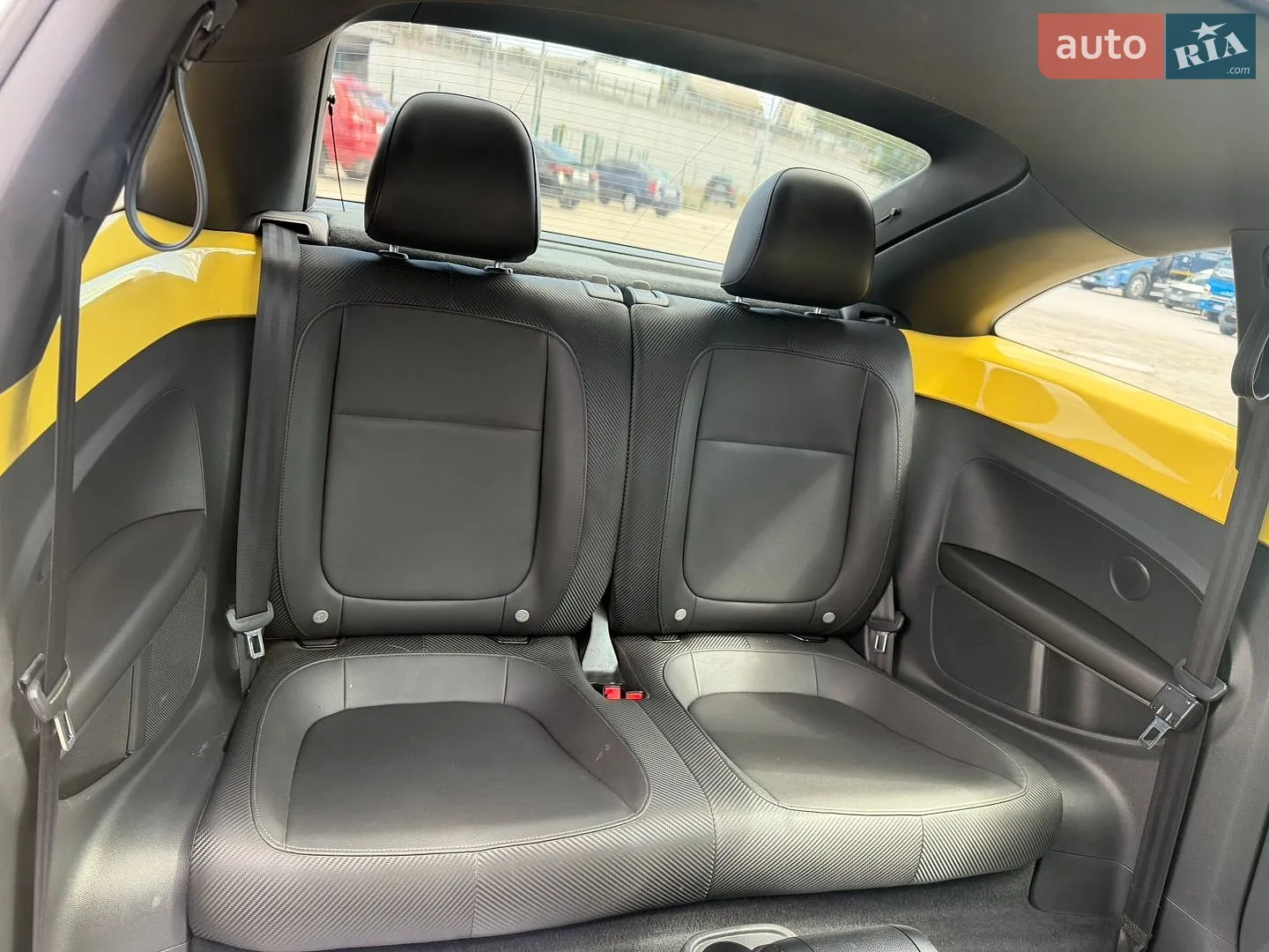 2013 Volkswagen Beetle - мініатюра 24