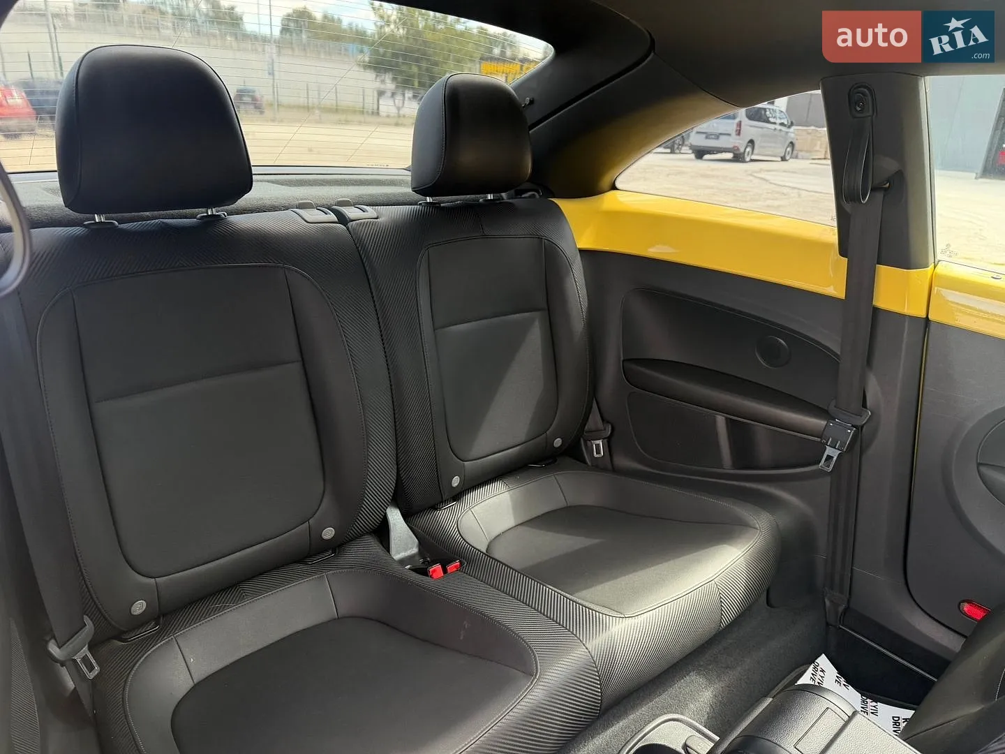 2013 Volkswagen Beetle - мініатюра 25