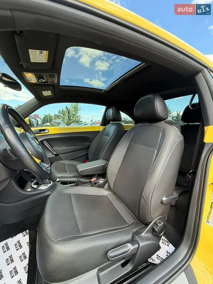 2013 Volkswagen Beetle - мініатюра 30