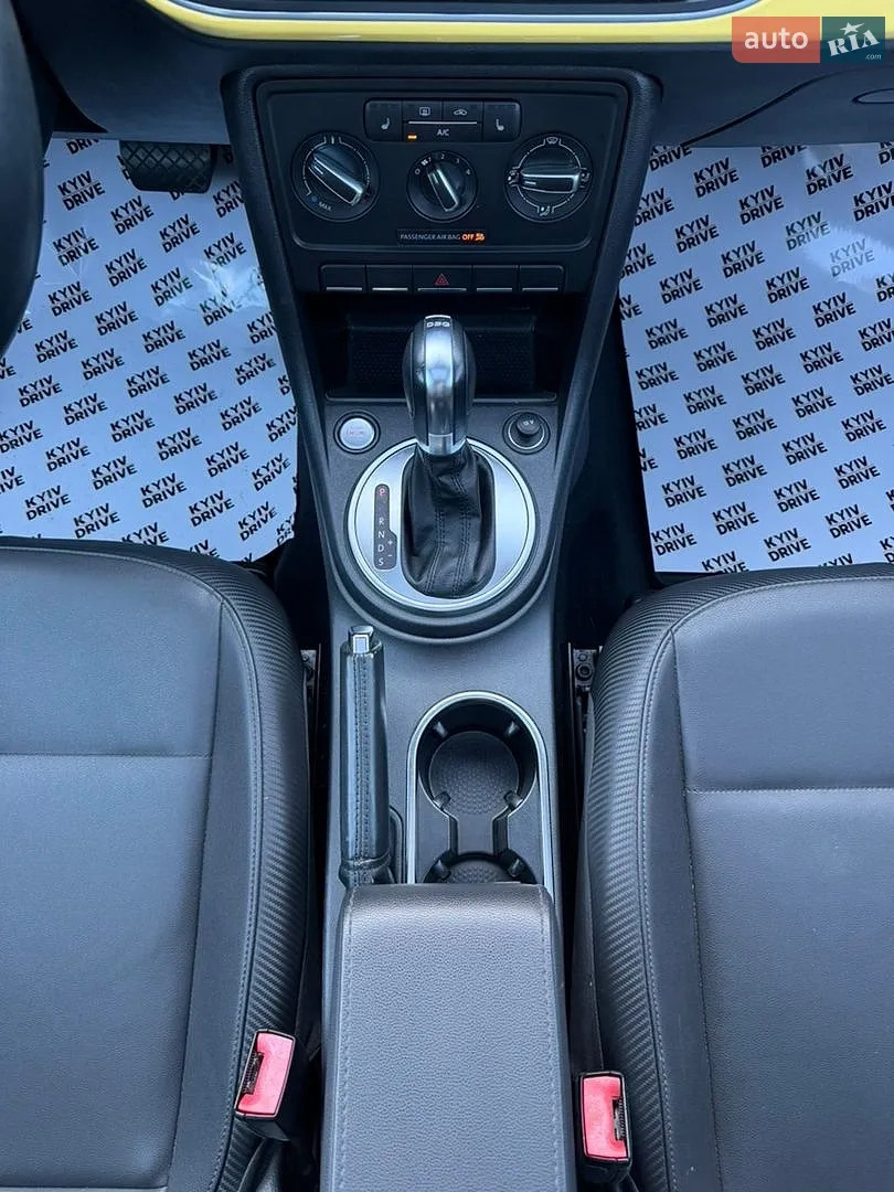 2013 Volkswagen Beetle - мініатюра 46