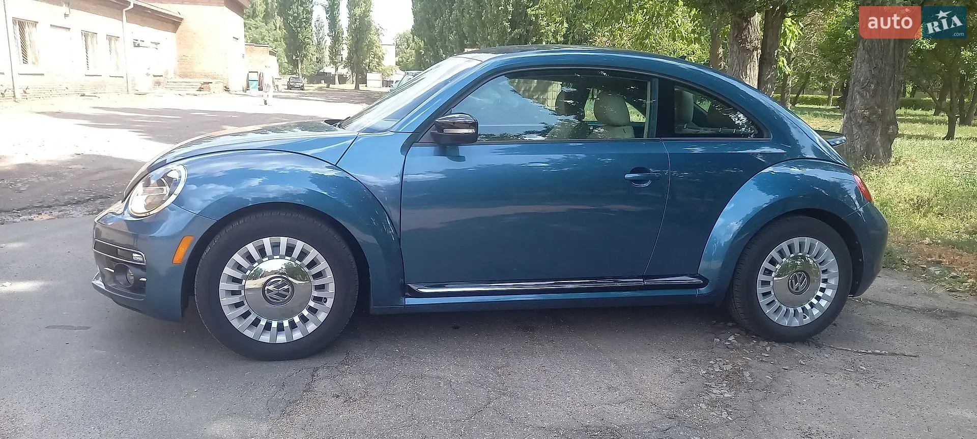 2015 Volkswagen Beetle - мініатюра 4