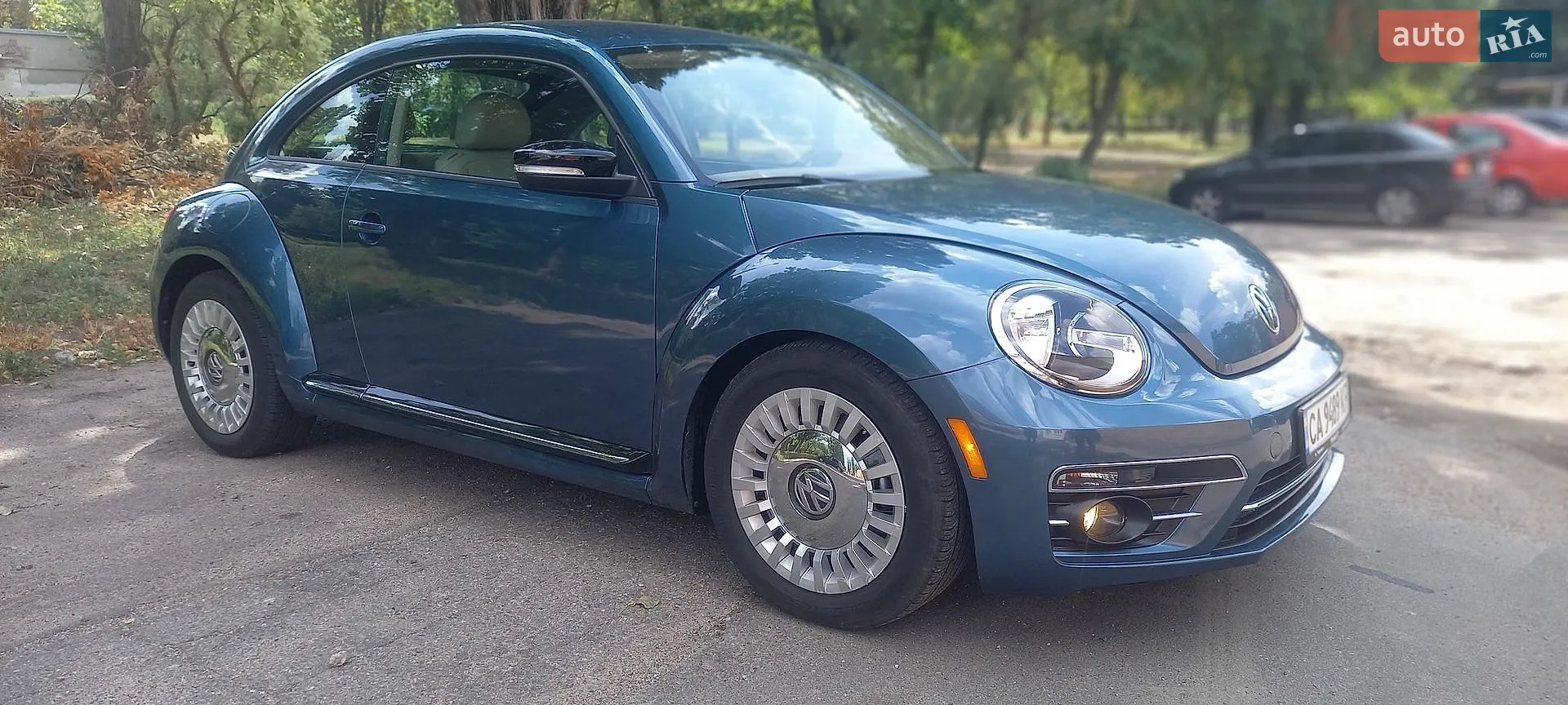 2015 Volkswagen Beetle - мініатюра 2